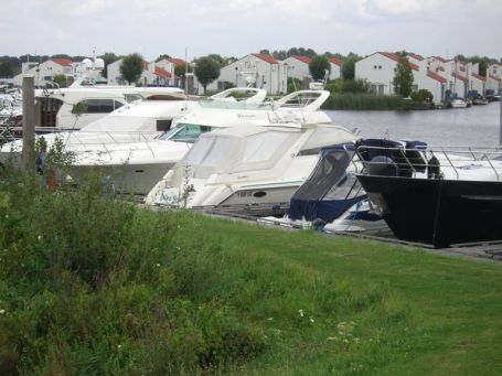 Roermond : Ferienpark Marina Oolderhuuske, Jachthafen